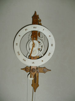 Holzräderuhr